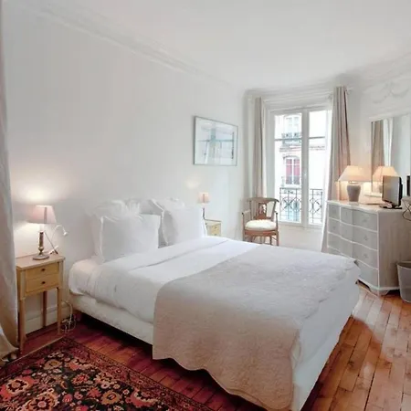 Apartament Bright In By Guestready *